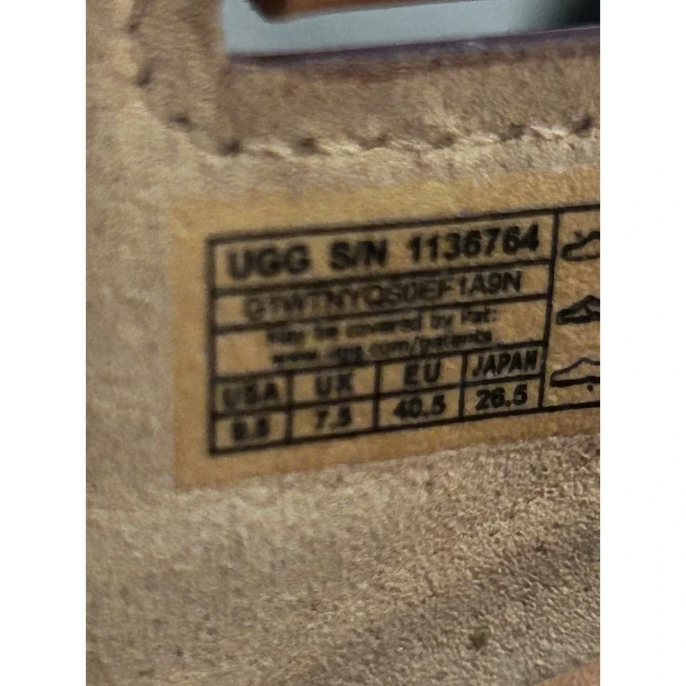UGG Women's Ashton Ankle Size 8 Leather Platform Sandals 9.5